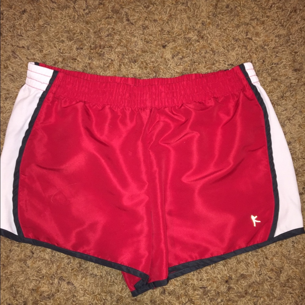 Sports Shorts - Picture 3 of 5